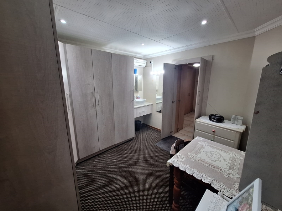 4 Bedroom Property for Sale in Sasolburg Ext 23 Free State